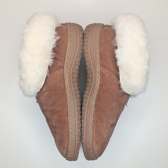 Old Friend Footwear Bootee Slipper sheepskin tan suede leather women's size 7 - Picture 3 of 8